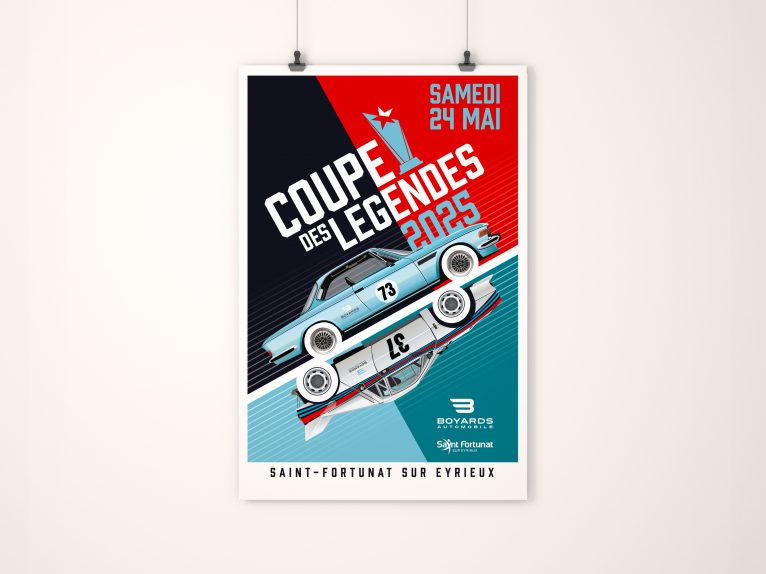 White empty paper with clips on the wall